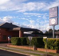 Adelong Motel - Holiday Sunshine Coast
