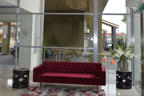 Ramada Hotel & Suites Sydney Cabramatta - Holiday Sunshine Coast 2