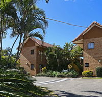 Quality Hotel Robertson Gardens - Sunshine Coast Tourism