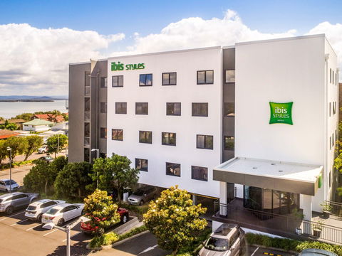 Ibis Styles The Entrance - Holiday Sunshine Coast 1