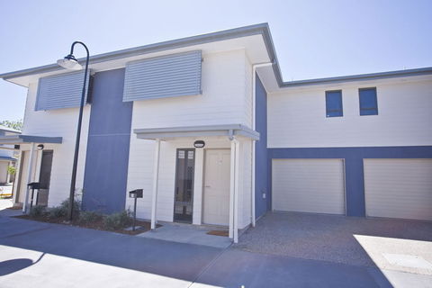 Stonewood Villas - Sunshine Coast Tourism 2