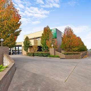 Presidential Motel - Sunshine Coast Tourism 0