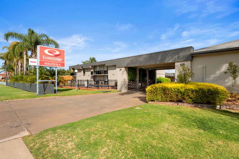 Econo Lodge All Seasons Mildura - Holiday Sunshine Coast 1