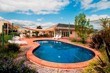 Nagambie Waterfront Motel - Holiday Sunshine Coast 2