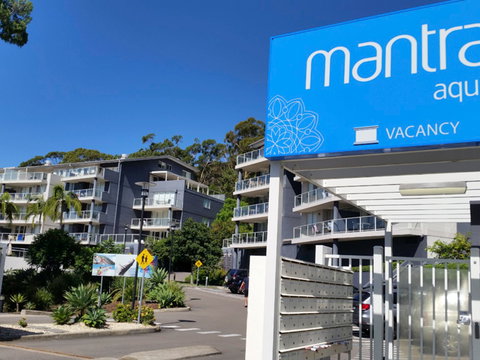 Mantra Nelson Bay - Holiday Sunshine Coast 1