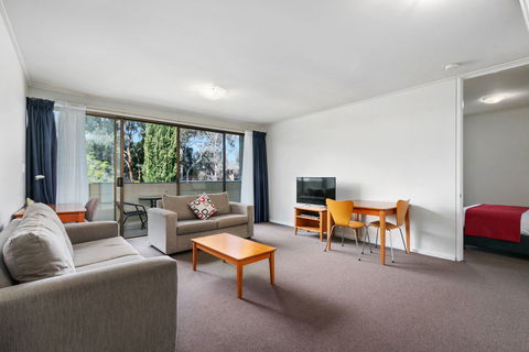 Knox International Hotel - Holiday Sunshine Coast 6