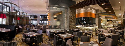 Duxton Hotel - Holiday Sunshine Coast 12