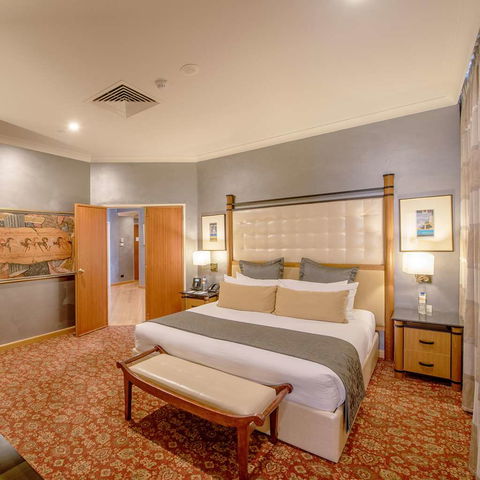 Duxton Hotel - Holiday Sunshine Coast 14