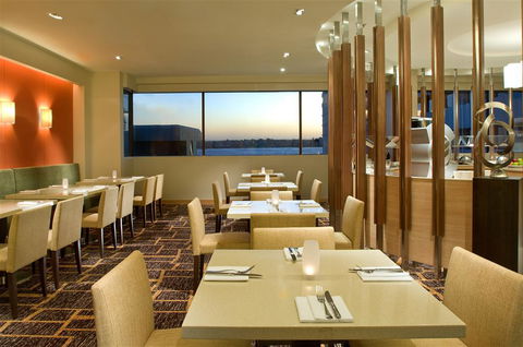 Pan Pacific Perth - Holiday Sunshine Coast 7