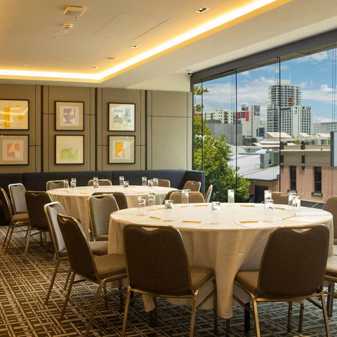 DoubleTree By Hilton Perth Northbridge - Holiday Sunshine Coast 9