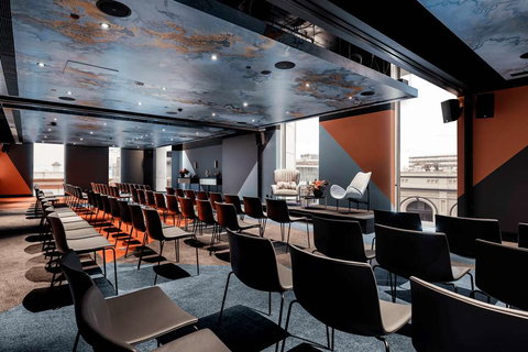 QT Perth - Sunshine Coast Tourism 11