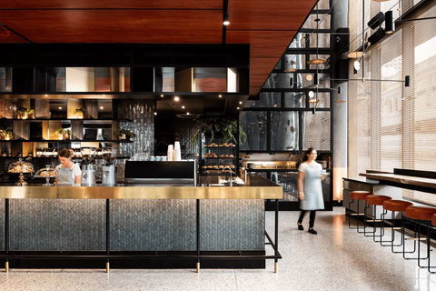 QT Perth - Sunshine Coast Tourism 13