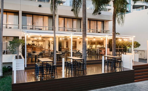 Crowne Plaza Perth - Holiday Sunshine Coast 11