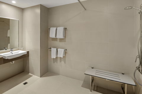 Quest East Perth - Sunshine Coast Tourism 11