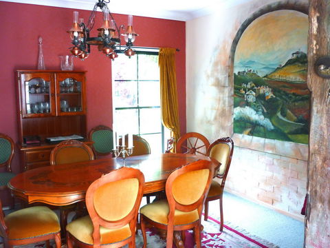 Villa Della Rosa B&B - Holiday Sunshine Coast 2