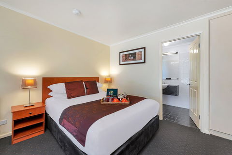 Beechworth Motor Inn - Sunshine Coast Tourism 7