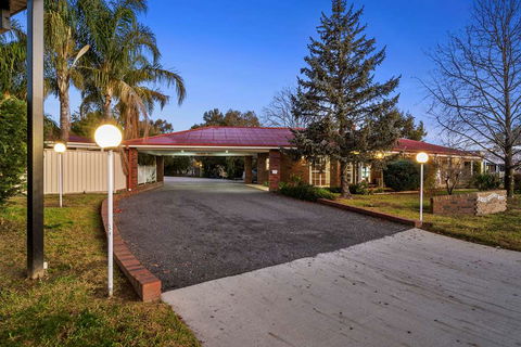 Econo Lodge Border Gateway Wodonga - Sunshine Coast Tourism 3