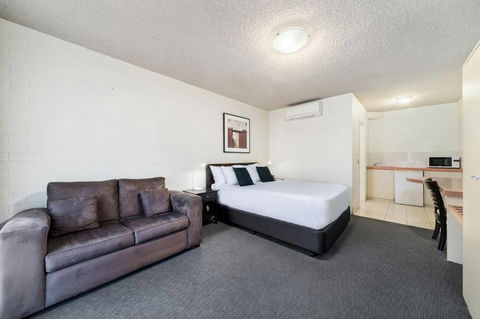 City Reach Motel - Sunshine Coast Tourism 6