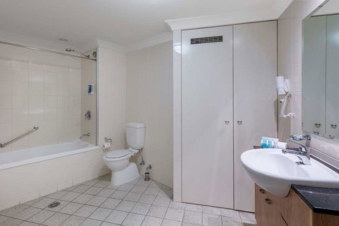 Nesuto Canberra Apartment Hotel - Sunshine Coast Tourism 5