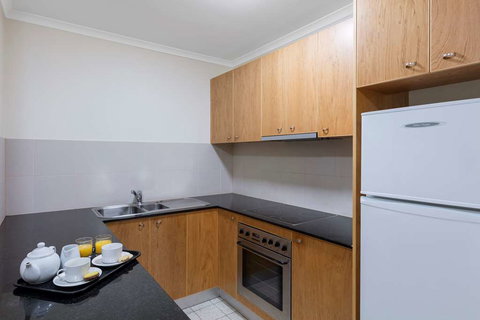 Nesuto Canberra Apartment Hotel - Sunshine Coast Tourism 10