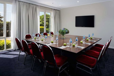 Rydges Newcastle - Holiday Sunshine Coast 8