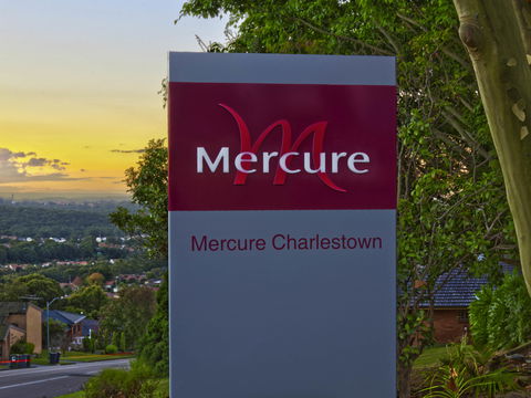 Mercure Charlestown - Holiday Sunshine Coast 5