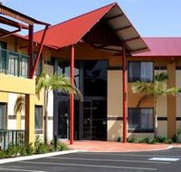 Warners at the Bay Motel - Holiday Sunshine Coast