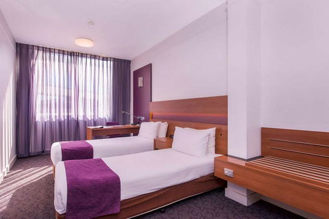 Quality Hotel Ambassador Perth - Sunshine Coast Tourism 3
