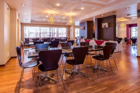 Quality Hotel Ambassador Perth - Sunshine Coast Tourism 9