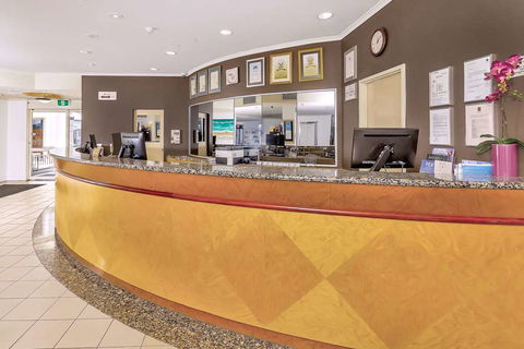Comfort Inn & Suites Goodearth - Sunshine Coast Tourism 2
