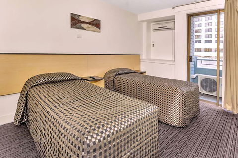 Comfort Inn & Suites Goodearth - Sunshine Coast Tourism 6