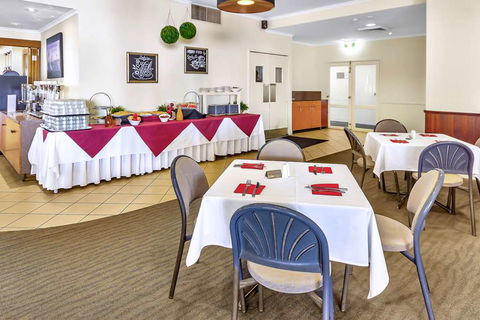 Comfort Inn & Suites Goodearth - Sunshine Coast Tourism 10