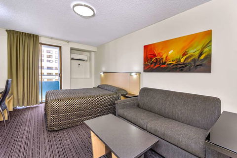 Comfort Inn & Suites Goodearth - Sunshine Coast Tourism 13