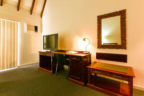 Sanno Marracoonda Airport Hotel - Sunshine Coast Tourism 6