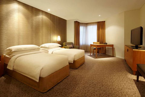 Hyatt Regency Perth - Sunshine Coast Tourism 4