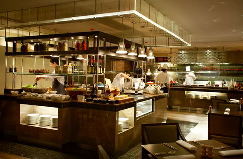 Hyatt Regency Perth - Sunshine Coast Tourism 10