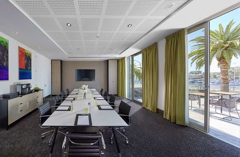 Crown Promenade Perth - Sunshine Coast Tourism 7