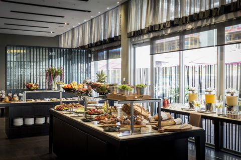 Fraser Suites Perth - Sunshine Coast Tourism 13