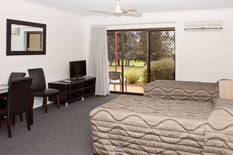 Comfort Inn & Suites Riverland - Sunshine Coast Tourism 3
