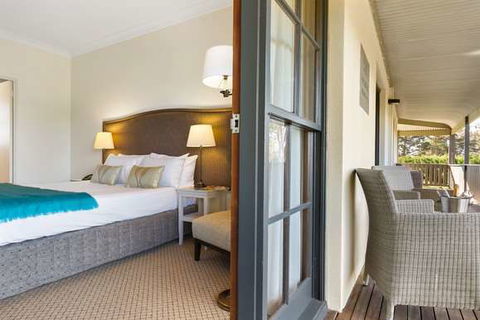 Peppers Manor House - Sunshine Coast Tourism 1