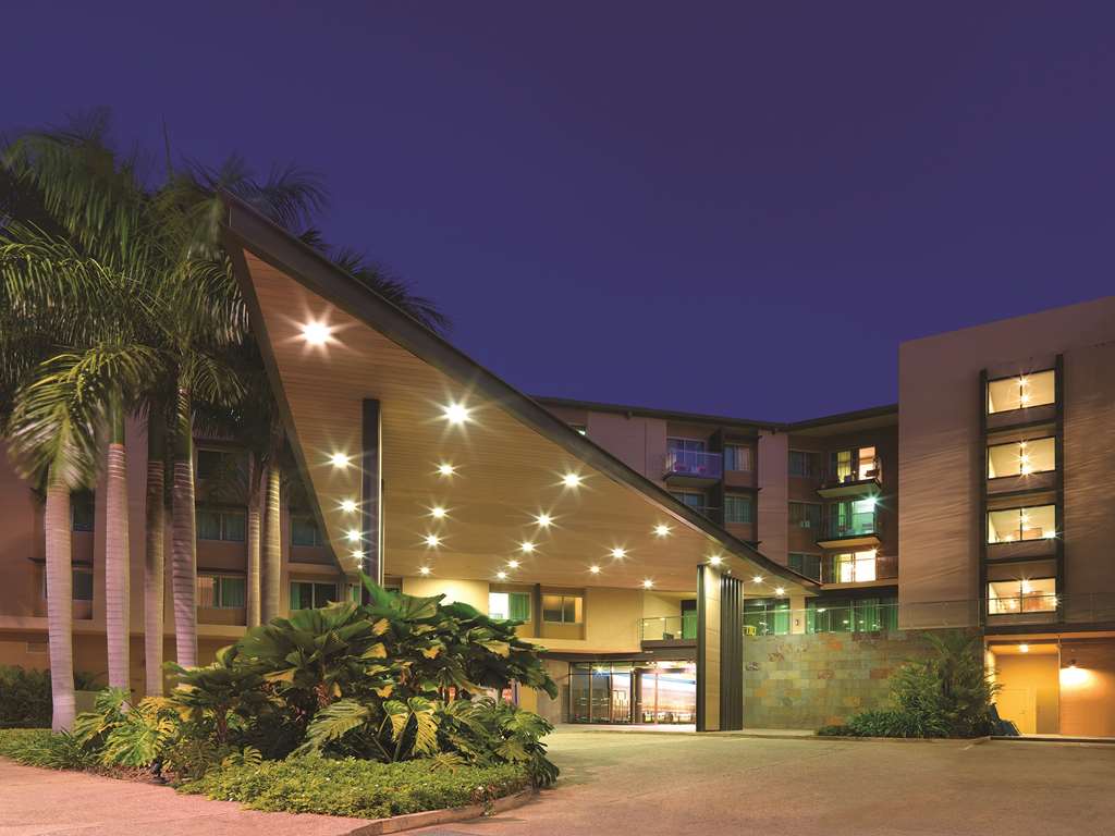 Apoinga ACT Sunshine Coast Tourism
