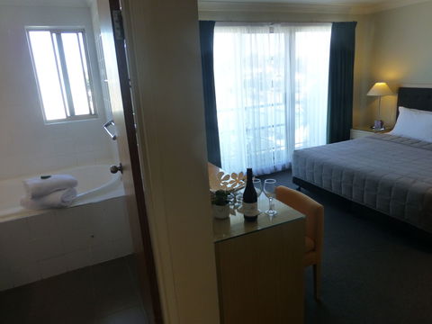 Park Ridge Retreat - Sunshine Coast Tourism 7