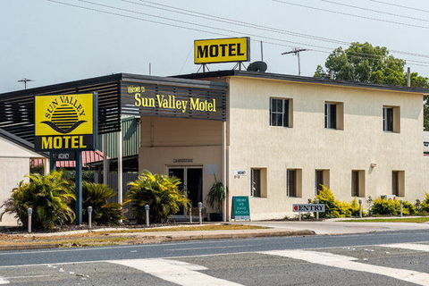 Sun Valley Motel - Sunshine Coast Tourism 0