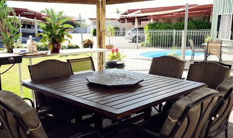 Sun Valley Motel - Sunshine Coast Tourism 1