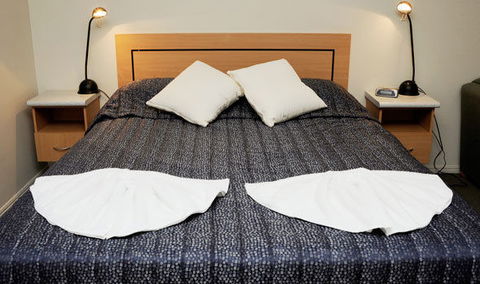 Sun Valley Motel - Sunshine Coast Tourism 2