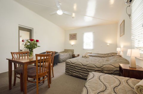 Countryman Motel, Biloela - Sunshine Coast Tourism 6