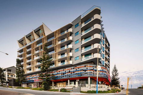 Ramada VetroBlu Scarborough Beach - Holiday Sunshine Coast 2