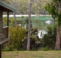 Stewarts Bay Lodge - Holiday Sunshine Coast