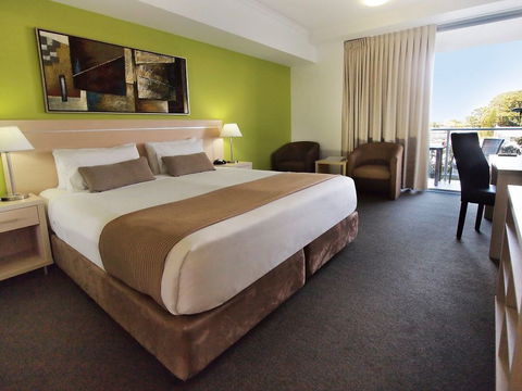 Oaks Gateway On Palmer - Sunshine Coast Tourism 2