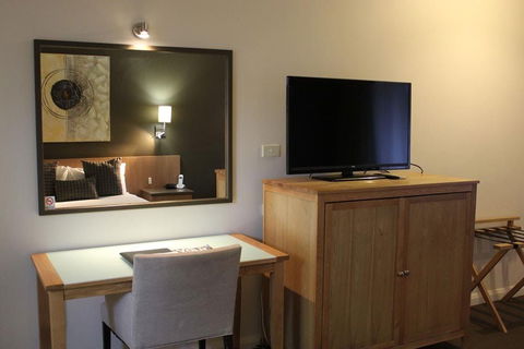 Swan Hill Resort - Sunshine Coast Tourism 2
